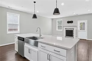 1235 Herty Dr, Marietta, GA 30062 - Photo 9