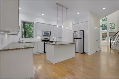 3228 Silver Lake Drive NE, Atlanta, GA 30319 - Photo 9