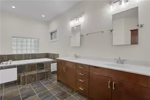 3228 Silver Lake Dr NE, Atlanta, GA 30319 - Photo 39
