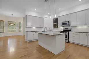 3228 Silver Lake Dr NE, Atlanta, GA 30319 - Photo 7
