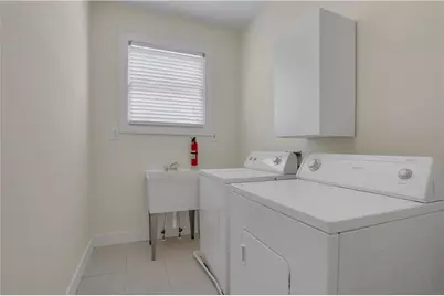 3228 Silver Lake Drive NE, Atlanta, GA 30319 - Photo 31