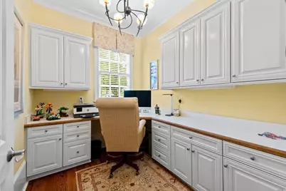 780 Lovette Lane NE, Atlanta, GA 30342 - Photo 17