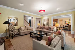 780 Lovette Ln NE, Atlanta, GA 30342 - Photo 9