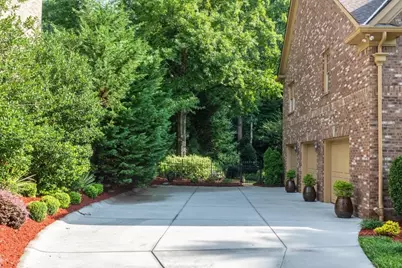 780 Lovette Lane NE, Atlanta, GA 30342 - Photo 57