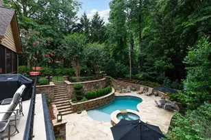 780 Lovette Ln NE, Atlanta, GA 30342 - Photo 19