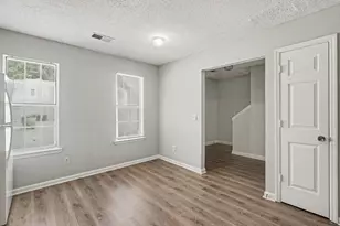 2058 Charter Ln, Lithonia, GA 30058 - Photo 9
