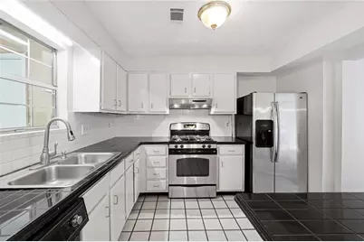 2888 Aspen Woods Entry, Doraville, GA 30360 - Photo 9