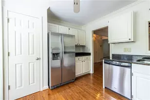 37 Sycamore Station, Decatur, GA 30030 - Photo 11