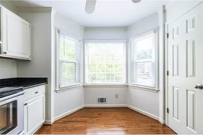 37 Sycamore Station, Decatur, GA 30030 - Photo 13