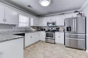473 Bradford Pl Ln, Loganville, GA 30052 - Photo 13