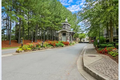 727 Stickley Oak Way, Woodstock, GA 30189 - Photo 3