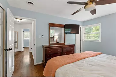 2161 Powers Ferry Drive SE, Marietta, GA 30067 - Photo 19