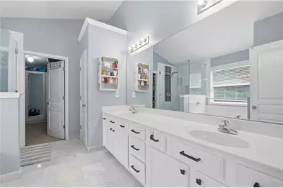 1736 Stoney Chase Drive, Lawrenceville, GA 30044 - Photo 25