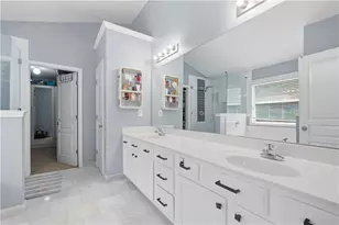 1736 Stoney Chase Dr, Lawrenceville, GA 30044 - Photo 25