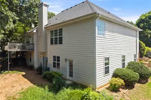 4050 Magnolia Leaf Ln, Suwanee, GA 30024 - Photo 37