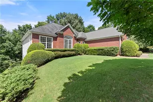 4050 Magnolia Leaf Ln, Suwanee, GA 30024 - Photo 3