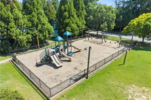 4050 Magnolia Leaf Ln, Suwanee, GA 30024 - Photo 43