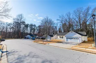 199 Amelia Creek Way, Lawrenceville, GA 30045 - Photo 9