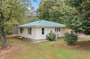 696 Keetor Rd, Talking Rock, GA 30175 - Photo 17