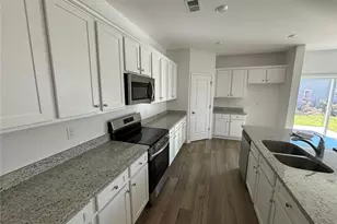 140 Red Maple Wy, Adairsville, GA 30103 - Photo 7