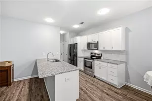 6353 Woodland Station Dr, Lula, GA 30554 - Photo 11
