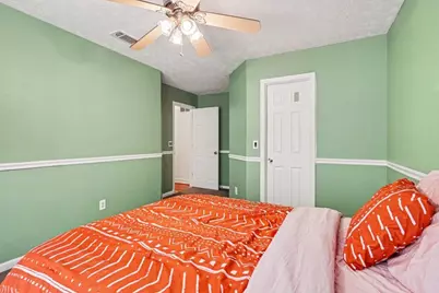 10035 Point View Drive, Jonesboro, GA 30238 - Photo 35