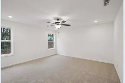 5460 Hargrove Way, Flowery Branch, GA 30542 - Photo 11