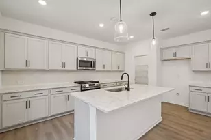 5460 Hargrove Way, Flowery Branch, GA 30542 - Photo 9