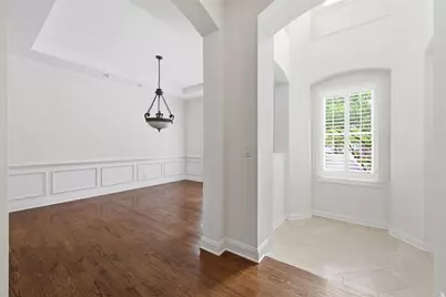 5806 Riverstone Circle #10, Atlanta, GA 30339 - Photo 3