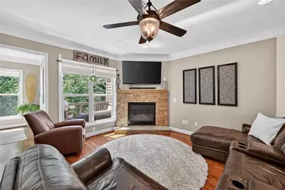 3574 Seymour Drive, Atlanta, GA 30319 - Photo 7