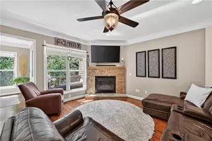 3574 Seymour Dr, Atlanta, GA 30319 - Photo 7