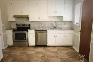 3733 Tree Bark Ln, Snellville, GA 30039 - Photo 5