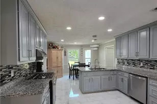 2800 Cove Crossing Dr, Lawrenceville, GA 30045 - Photo 15