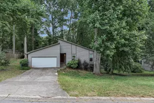 5065 Carole Pl, Stone Mountain, GA 30087 - Photo 7