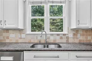 2306 Arabian Dr NE, Marietta, GA 30062 - Photo 21