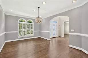 2306 Arabian Dr NE, Marietta, GA 30062 - Photo 9