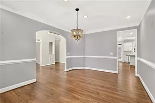 2306 Arabian Dr NE, Marietta, GA 30062 - Photo 9