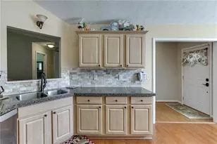 558 Bellingham Dr, Sugar Hill, GA 30518 - Photo 15