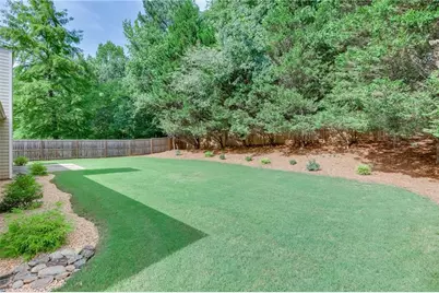 558 Bellingham Drive, Sugar Hill, GA 30518 - Photo 41