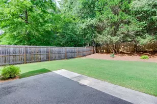 558 Bellingham Dr, Sugar Hill, GA 30518 - Photo 35
