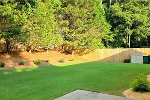 558 Bellingham Dr, Sugar Hill, GA 30518 - Photo 37