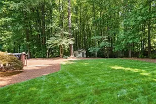 6795 Fox Creek Dr, Cumming, GA 30040 - Photo 33