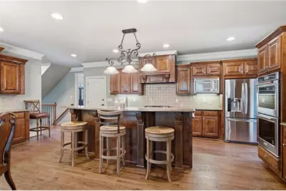 5850 Cool Springs Drive, Cumming, GA 30040 - Photo 17