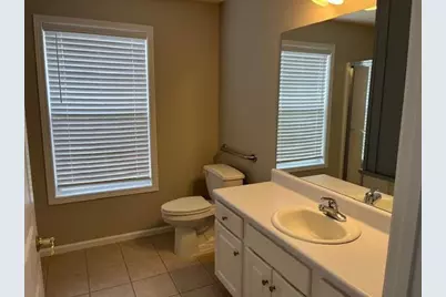 977 Village View Circle, Loganville, GA 30052 - Photo 13