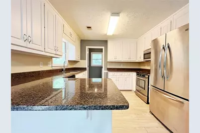 3060 Oak Meadow Drive, Snellville, GA 30078 - Photo 11