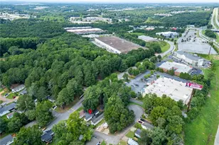 3685 Fir Dr, Buford, GA 30518 - Photo 33