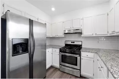 8413 Glenwoods Terrace, Riverdale, GA 30274 - Photo 15