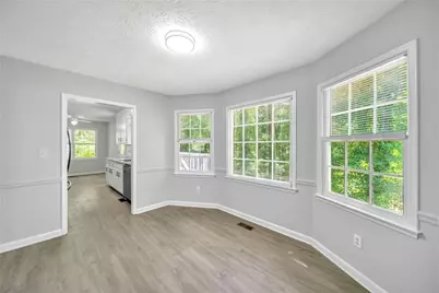 608 Wood Ridge Drive, Woodstock, GA 30189 - Photo 7