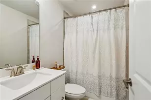 1368 Live Oak Ln, Atlanta, GA 30319 - Photo 19