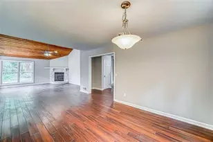 2218 Woodfern Dr, Marietta, GA 30062 - Photo 25